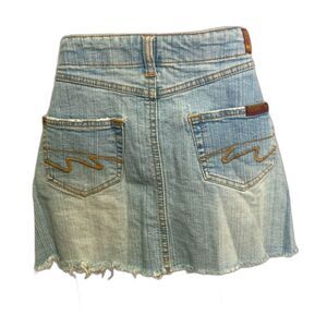 FOREVER 21 Distressed Frayed Mini Denim Skirt Womens Waist 29 inch Medium